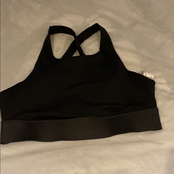 Fabletics Tops - Fabletics sports bra!!!